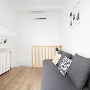 https://bel-appartement-idealement-situe-tour-eiffel.fr-paris.fr